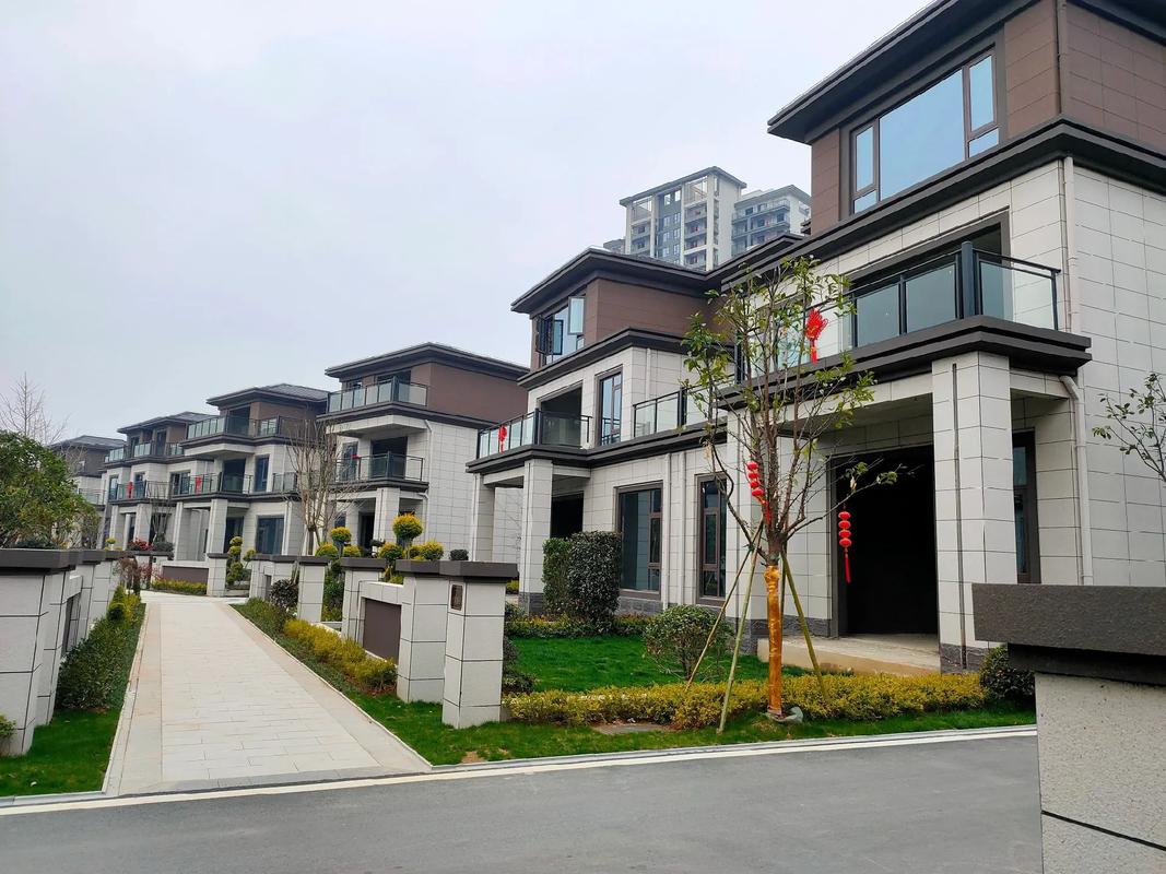 华府庄园属于什么社区