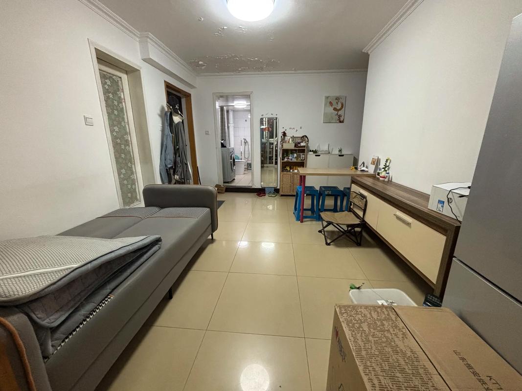 凌云公寓东区租房信息