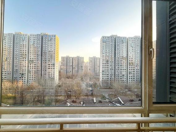 苹果社区北区附近地铁