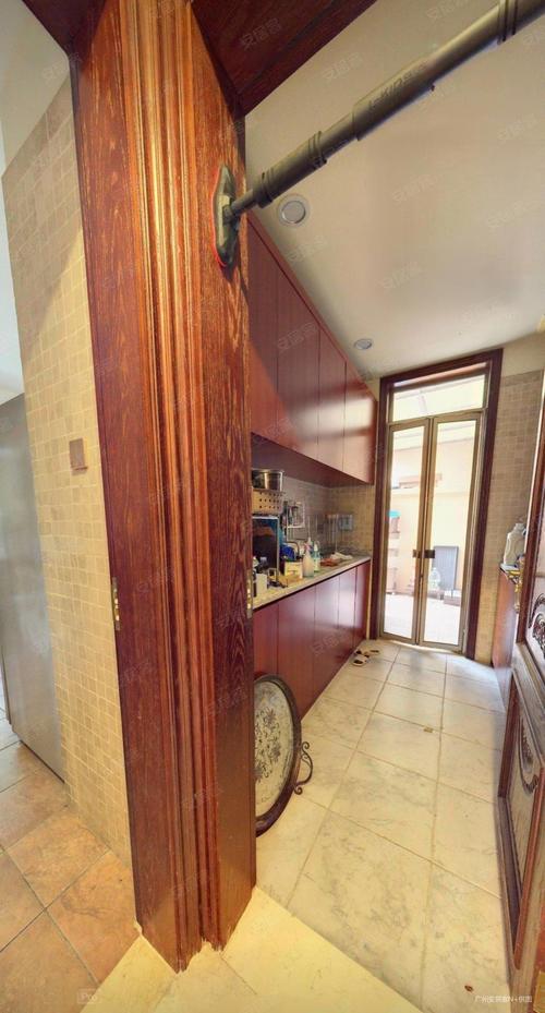 广州万科红郡二手房价格