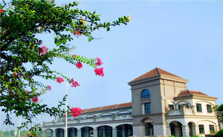 高尔夫社区汤泉美地城