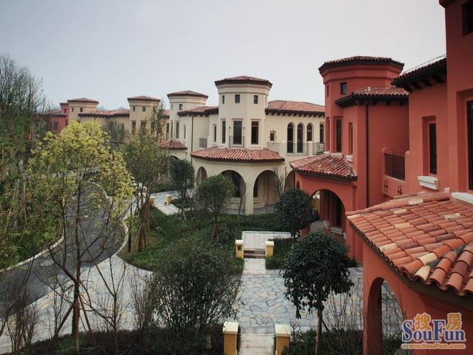 上邦高尔夫温泉社区