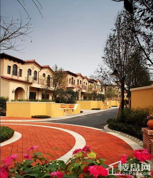 上邦高尔夫温泉社区